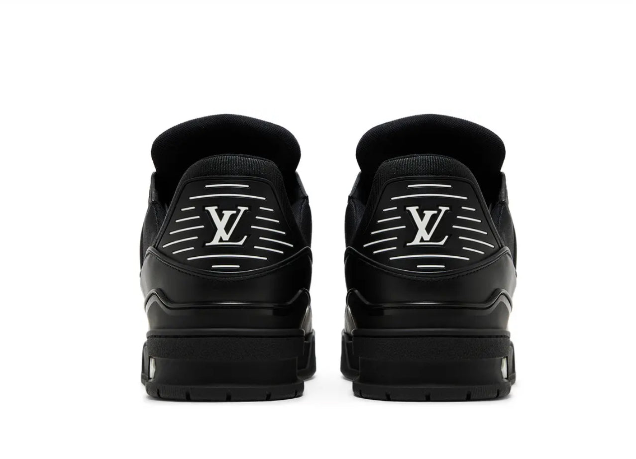 Louis Vuitton Trainer 'Embossed Monogram - Black'