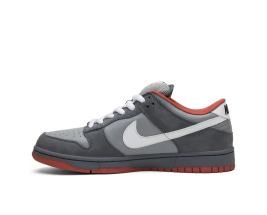 Jeff Staple x Nike Dunk Low Pro SB 'Pigeon'