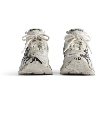 MEN'S RUNNER GRAFFITI SNEAKER IN WHITE